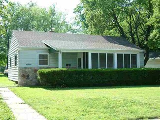502 N Clark St, Nappanee, IN 46550