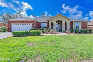 3401 Hillcrest Dr, Panama City, FL 32405