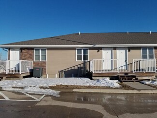 623 N Court St, Carroll, IA 51401