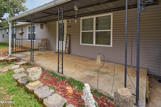 1701 Lively Rd, Maryville, TN 37801