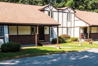 14 Chandler Dr, Atkinson, NH 03811