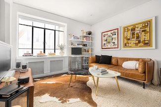 255 W 23rd St Unit 3-AE, New York, NY 10011