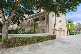 1195 Coquille St Unit 309, Sarasota, FL 34242