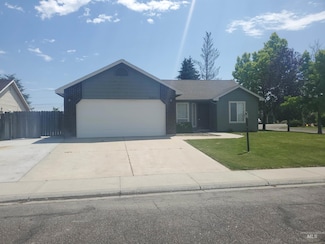 16876 N Orah Ct, Nampa, ID 83687