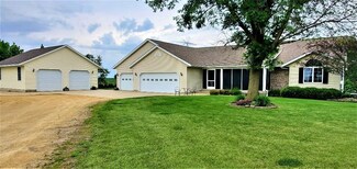 1719 220th Ave, Delmar, IA 52037