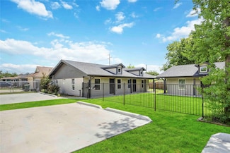 8215 Lawler St, Houston, TX 77051
