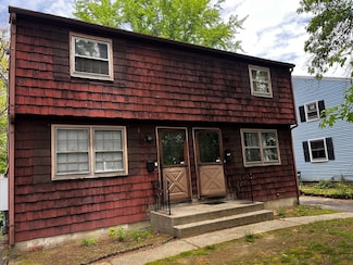 52-54 Campechi St, Springfield, MA 01104