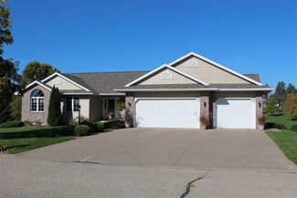 523 Weber Pkwy, Lancaster, WI 53813