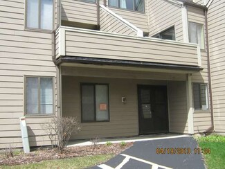 3306 Berwyn Ave Unit 110B, North Chicago, IL 60064