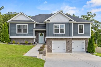 7419 Pfizer Dr, Ooltewah, TN 37363