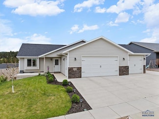 2680 Meadows Dr, Sturgis, SD 57785