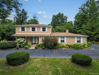29876 Northbrook St, Farmington Hills, MI 48334