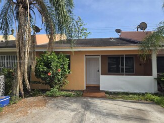 585 NW 15th St, Florida City, FL 33034