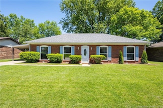 3020 Mcarthur Way, Jeffersonville, IN 47130