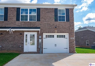 203 Dixon Cir, Radcliff, KY 40160