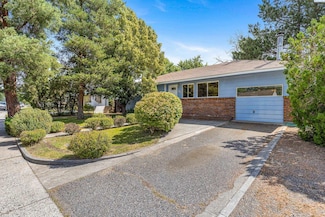 2020 Newcomer Ave, Richland, WA 99354