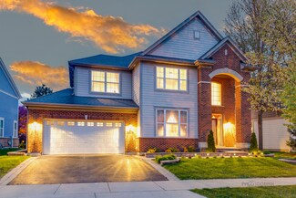 1680 N Wood's Way, Vernon Hills, IL 60061