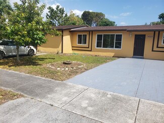 3021 SW 36th Ave, West Park, FL 33023