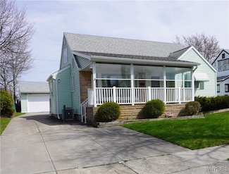 1671 Parker Blvd, Tonawanda, NY 14150