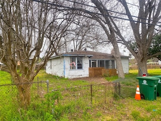 7525 Charlie St, Houston, TX 77088