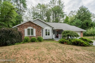 784 Schuyler Way, Ballston Spa, NY 12020