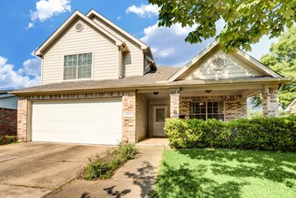 11718 N Evelyn Cir, Houston, TX 77071