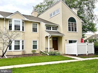 192 Mill Run E, Hightstown, NJ 08520