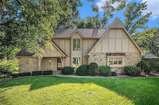 4328 N Main St, Kansas City, MO 64116