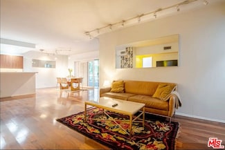 1131 Alta Loma Rd Unit 217, West Hollywood, CA 90069