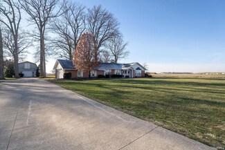 20534 Woodburn Rd, Woodburn, IN 46797