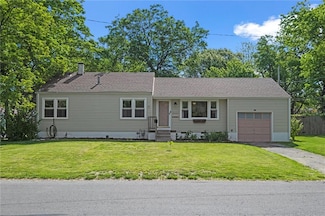8515 Summit St, Kansas City, MO 64114