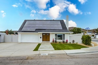 10154 Gem Tree Way, Santee, CA 92071