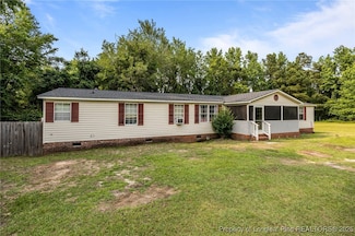 6021 Canadian Ave, Hope Mills, NC 28348