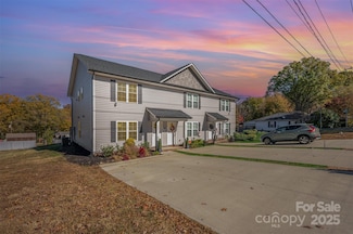 602 W 8th St, Kannapolis, NC 28081