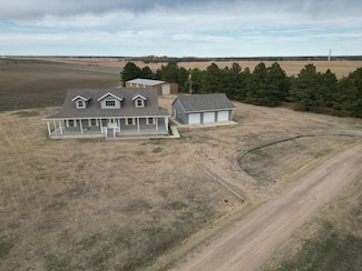 777 Saratow St, Hays, KS 67601