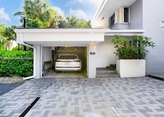 219 Poinciana Dr Unit 209, Sunny Isles Beach, FL 33160