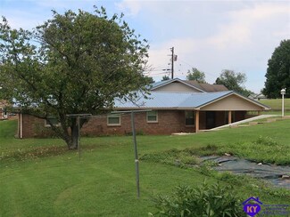 331 1st St, Vine Grove, KY 40175