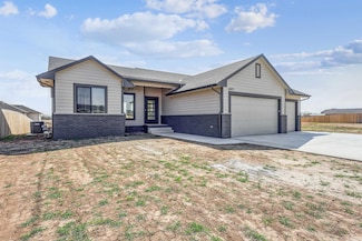 4673 S Doris Ct, Wichita, KS 67215