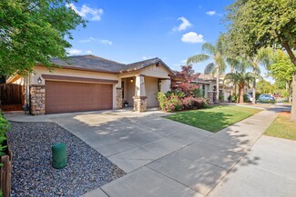3056 W Elowin Ave, Visalia, CA 93291