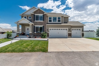 1934 E Sunnyvale Dr, Eagle Mountain, UT 84005