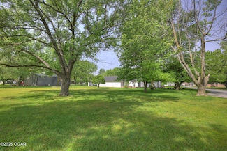 XXXX Meadowmere Dr, Webb City, MO 64870