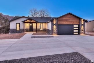 3337 E Watchman Trail Unit 19, Moab, UT 84532