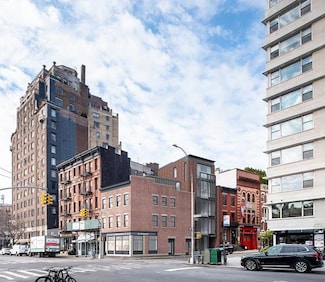 21 Greenwich Ave, New York, NY 10014