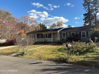 1932 12th Ave, Toms River, NJ 08757