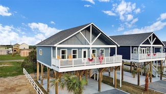 1045 E Sunset Cir, Crystal Beach, TX 77650