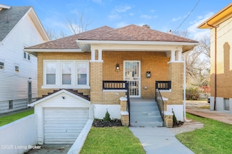 616 S 42nd St, Louisville, KY 40211