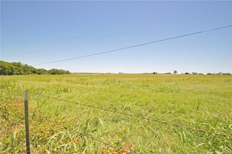 1500 N Old Temple Rd, Lorena, TX 76655