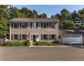 665 Essex Ave Unit B, Gloucester, MA 01930