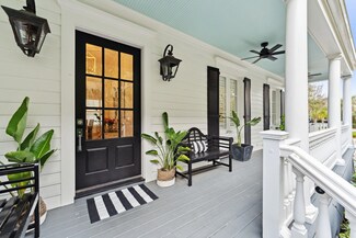 139 King George St, Daniel Island, SC 29492
