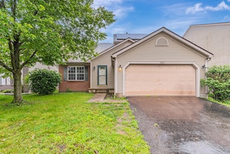 3150 Berkley Pointe Dr, Columbus, OH 43230